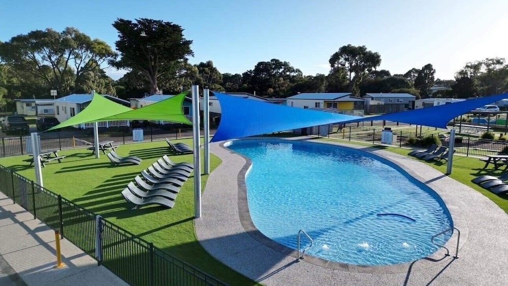Victor Harbor Holiday & Cabin Park