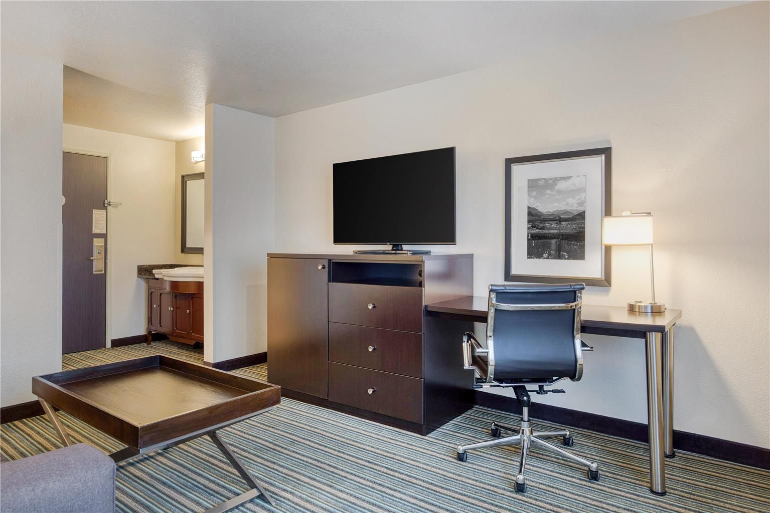 Best Western Alderwood - photo 52