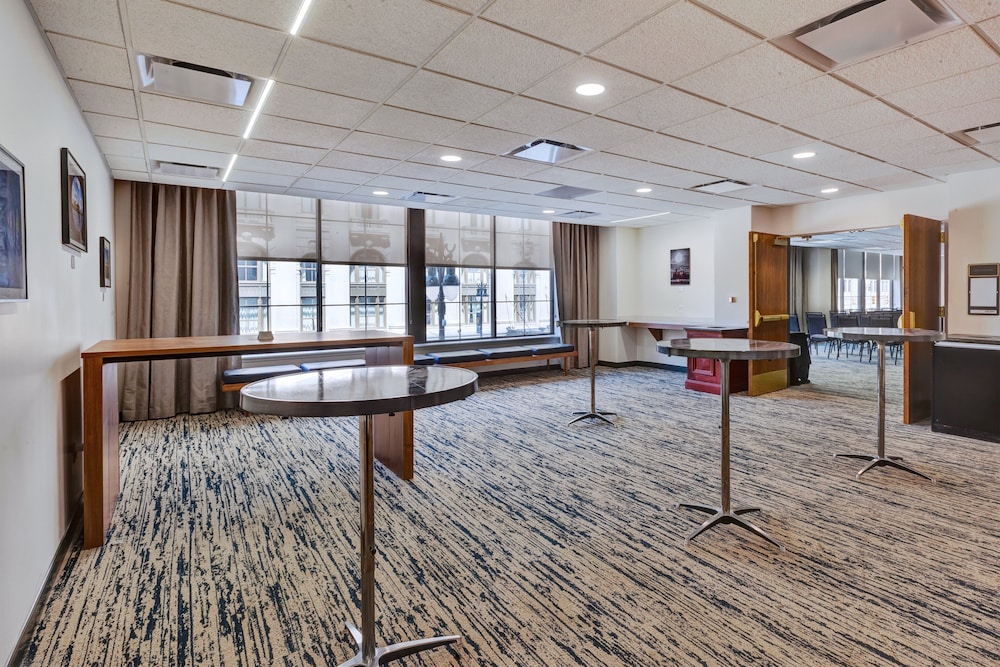 Hotel Indigo Detroit Downtown by IHG - photo 73