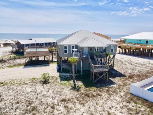 Good Nuff in Dauphin Island, United States