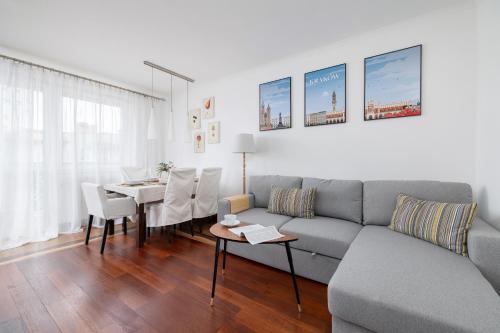 Cozy Apartment with Parking in Kraków by Noclegi Renters — 4-Star Luxury Hotel in Krakow, Poland