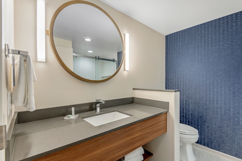 Fairfield by Marriott Inn & Suites North Conway - photo 41