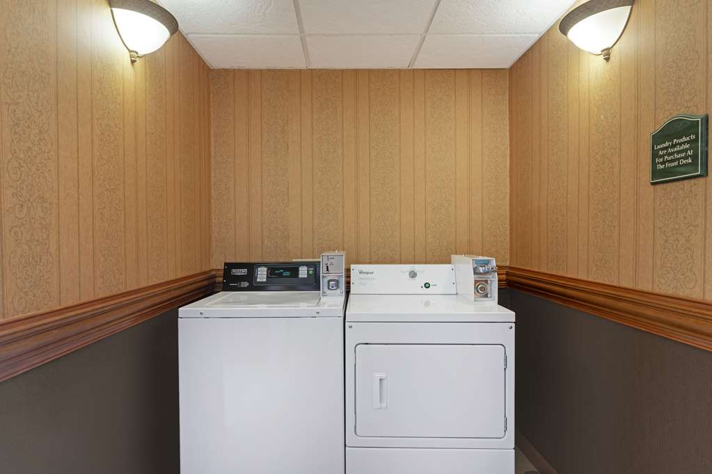 Best Western Plus Bradbury Inn & Suites - photo 40