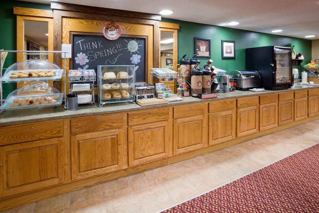 AmericInn by Wyndham Jackson - photo 15