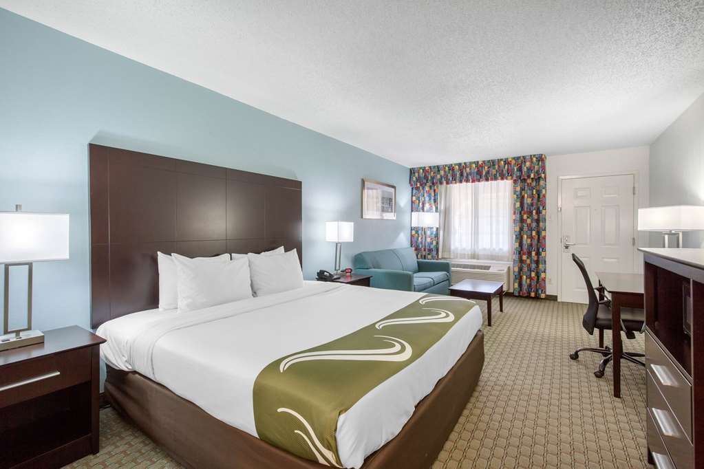 Quality Inn Clute Freeport - photo 18