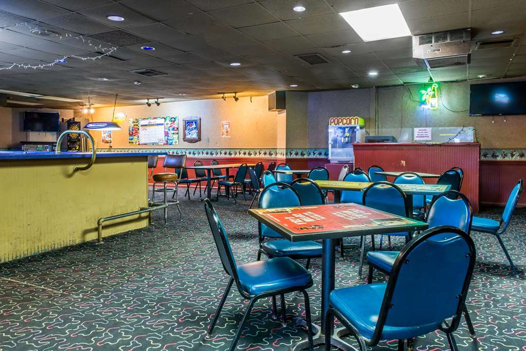 Quality Inn & Suites Fairview Erie - photo 30
