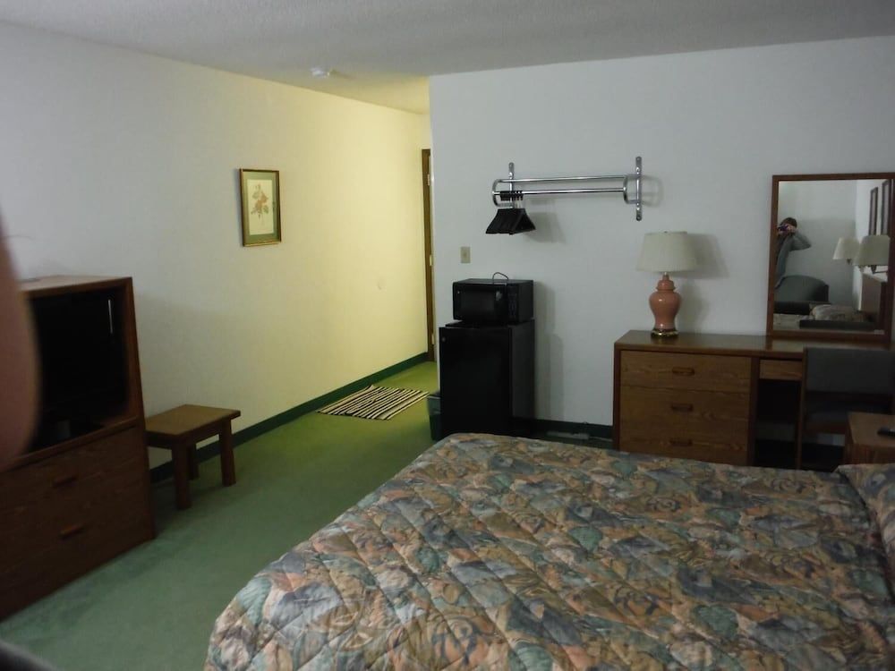 Caravan Motel - photo 10