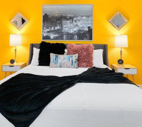 Ocean 25 Waveside — 4-Star Luxury Hotel in Indian Harbour Beach, United States