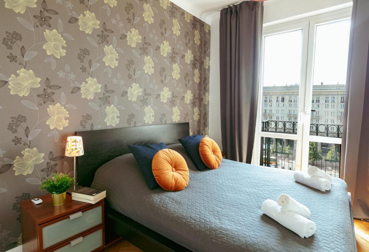 Good Apartments Plac Konstytucji 6 Gray — 4-Star Luxury Hotel in Warsaw, Poland