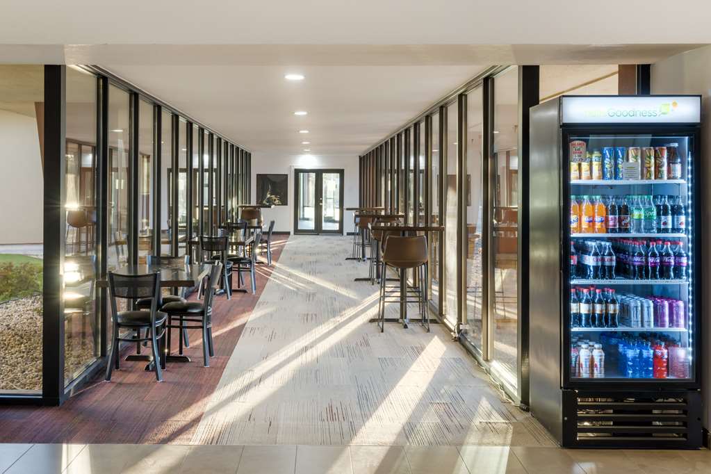 Best Western Plus Sparks Reno Hotel - photo 35