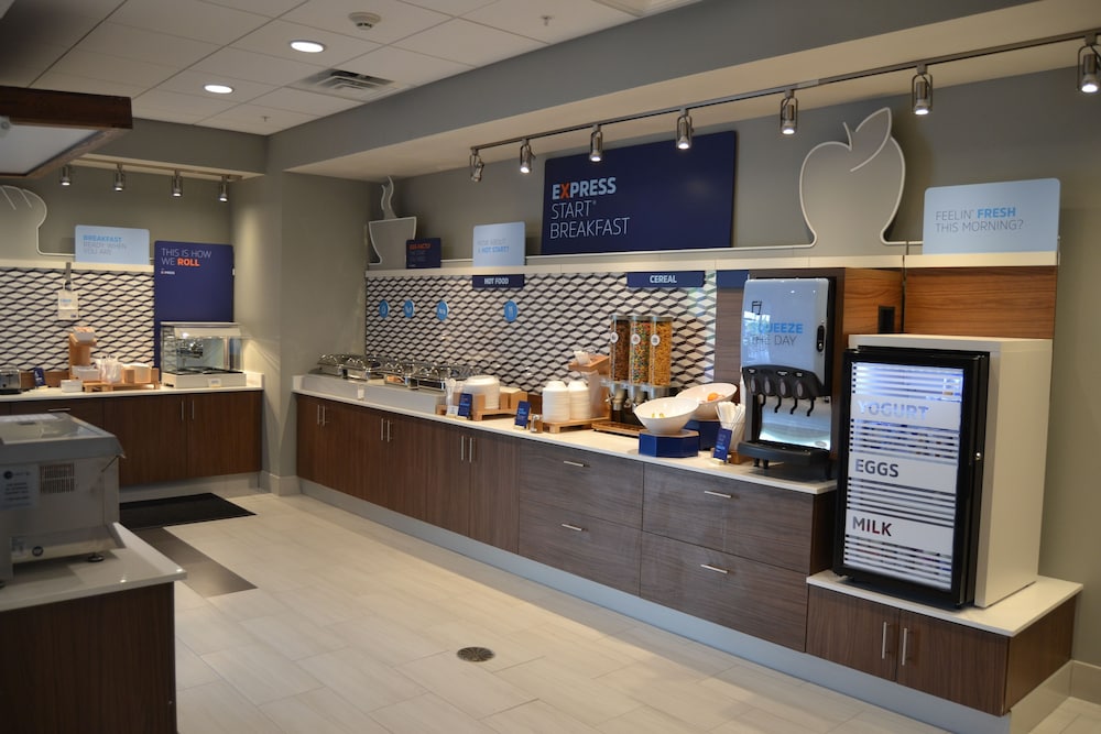 Holiday Inn Express & Suites Goodlettsville N Nashville by IHG - photo 24