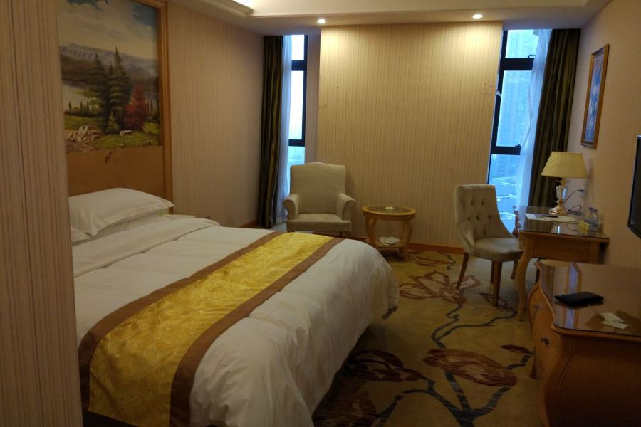 Vienna International Hotel Fuzhou Cangshan Wanda — 4-Star Luxury Hotel in Fuzhou, People's Republic of China