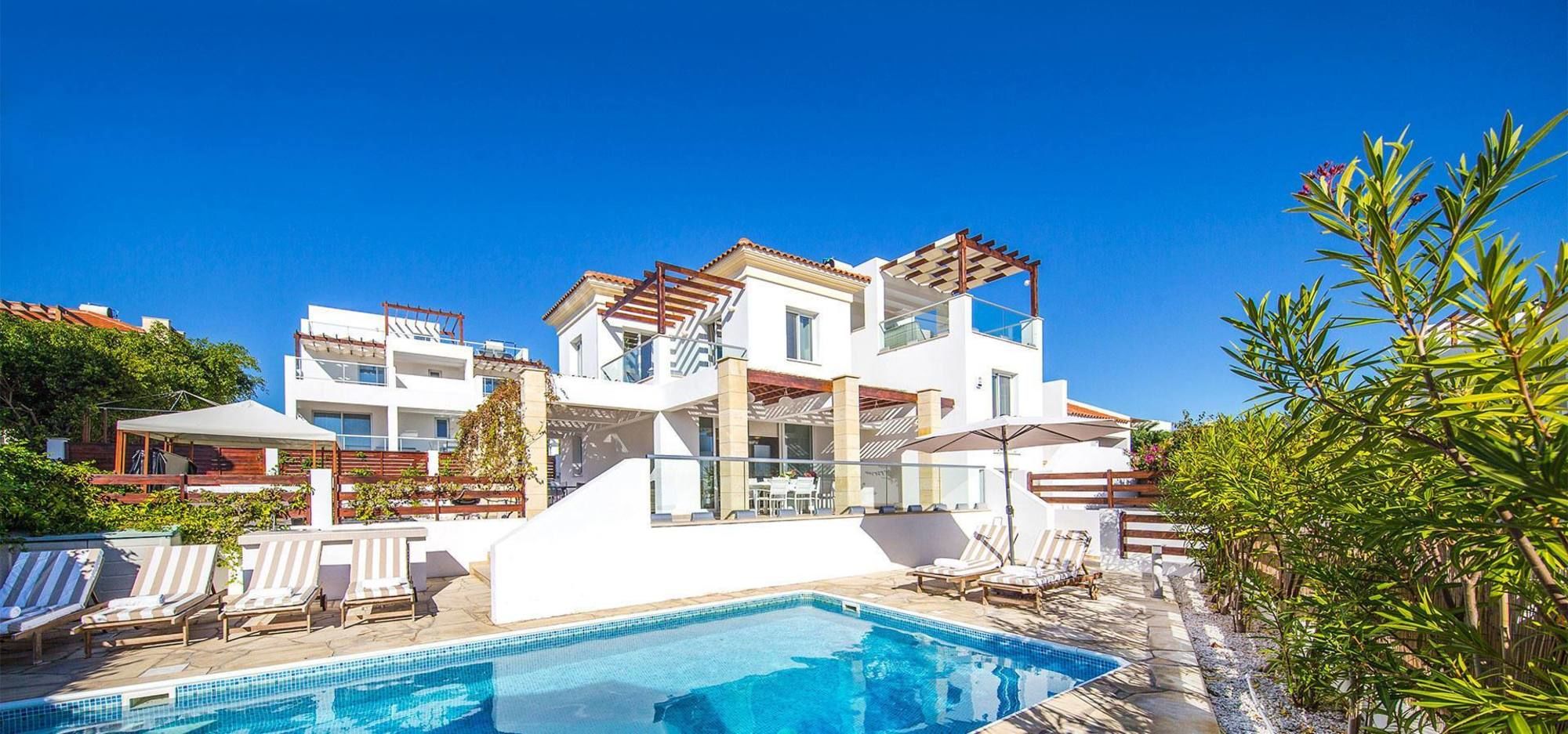 Villa Porto — 4-Star Luxury Hotel in Pegeia, Cyprus