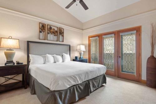 The Charter at Beaver Creek F445 in Beavercreek, United States