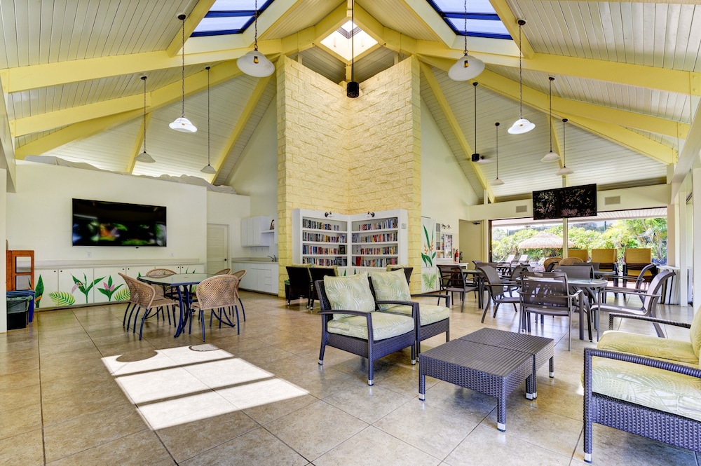 Newly Remodeled Cliffs Resort in Princeville condo - photo 32