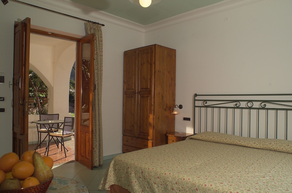 Villa Fiorentino — Lipari — photo 3