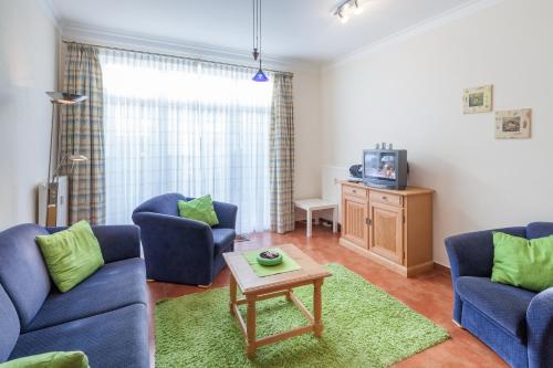 Meeresblick Wohnung 023 — 4-Star Luxury Hotel in Ostseebad Kuehlungsborn, Germany