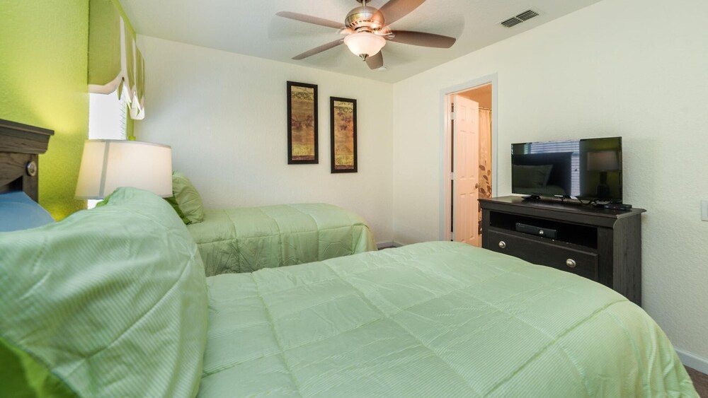 2624 Daulby Street - photo 34