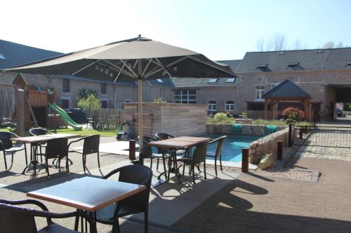 B&B Hoeve De Brieser — 4-Star Luxury Hotel in Heers, Belgium