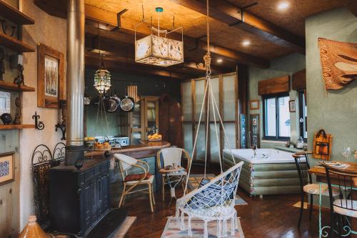 קטלב Kta Love in Unknown City, Israel