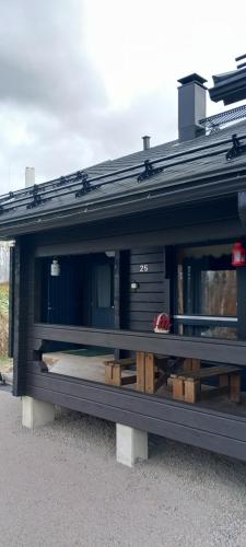 HIMOS Edullista majoittumista keskellä palveluja KOIVULA 25 Lue Majoituspaikan tiedot OHJEISTUS INFO in Jaemsae, Finland