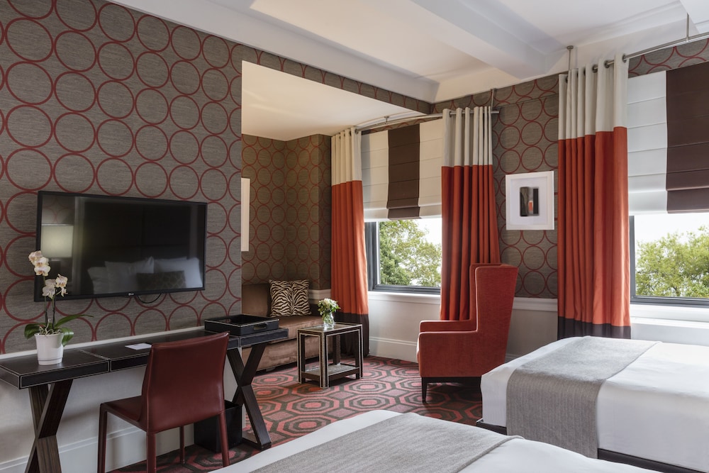 Empire Hotel - photo 18