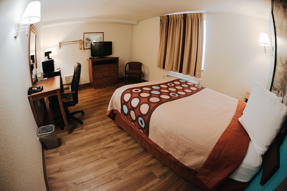 Super 8 Danbury Ct - photo 24