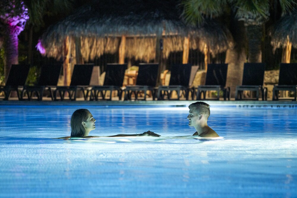 Waves Resort Corpus Christi - photo 11