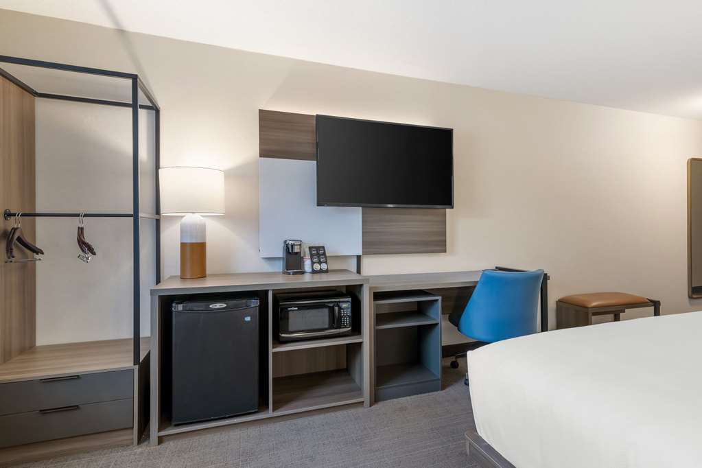 Comfort Inn & Suites Saratoga Springs - photo 24