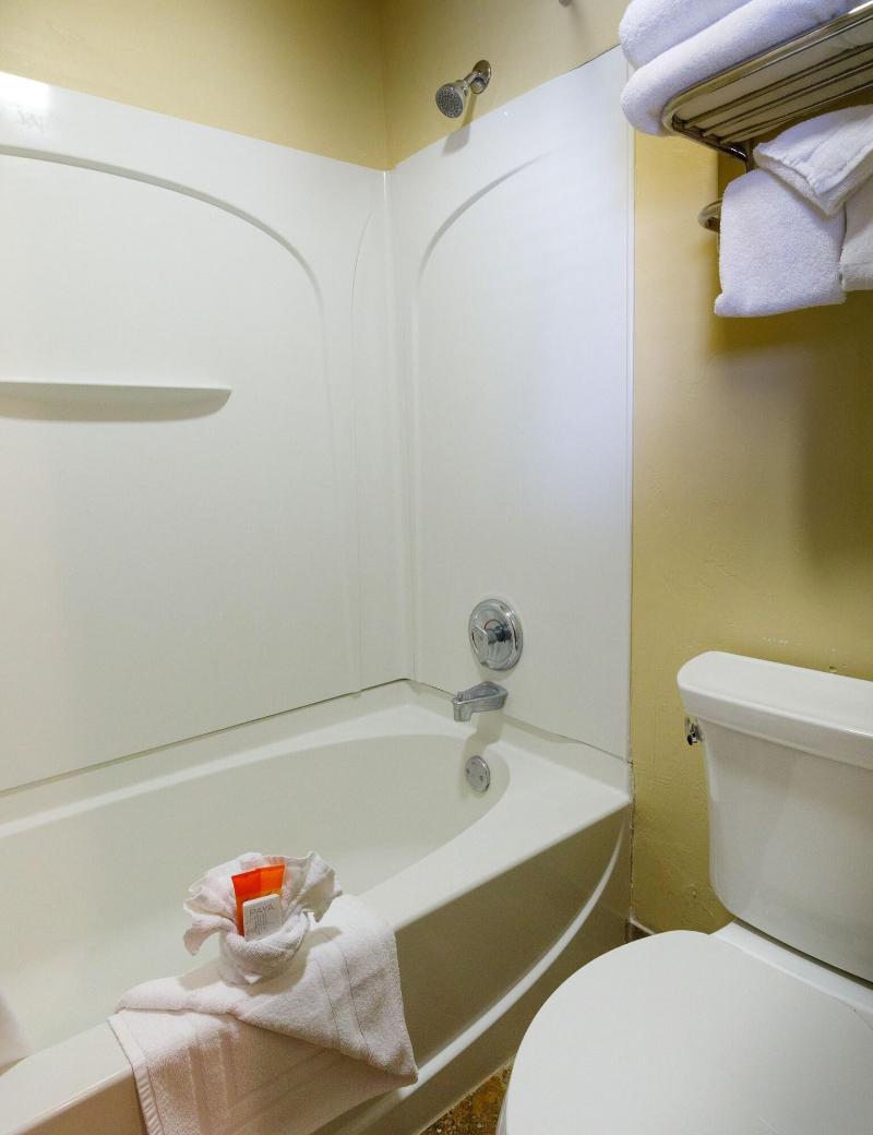 Elk Country Inn - photo 103
