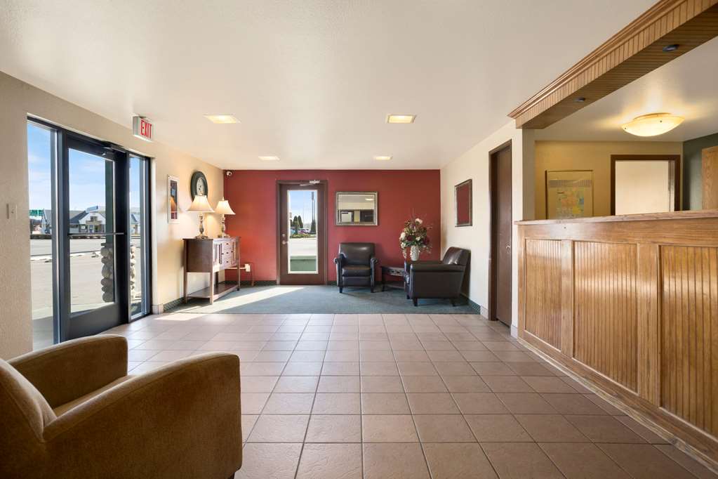 Super 8 by Wyndham Coeur d'Alene - photo 3