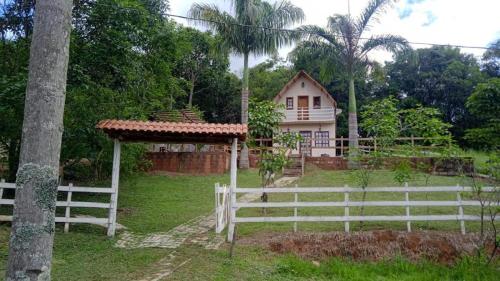 Chalé em Lagoa Dourada - last minute hotel in Unknown City