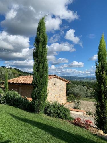 Occasus Casale con piscina Ad Galli Cantum — 4-Star Luxury Hotel in Citta Della Pieve, Italy