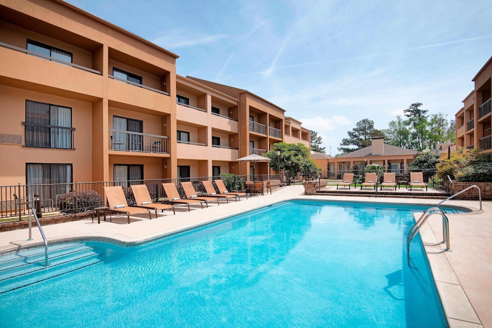 Courtyard by Marriott Savannah Midtown - photo 15