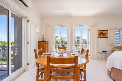 Vilamoura City Centre Flat — 4-Star Luxury Hotel in Vilamoura, Portugal