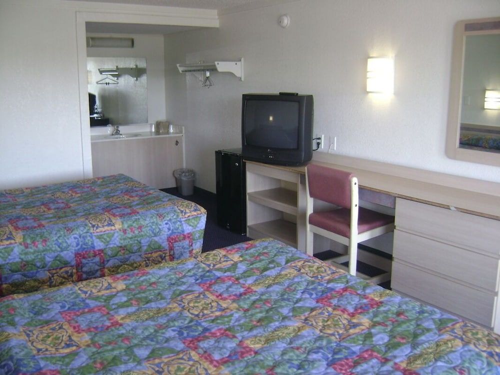 Motel Beechmont - photo 2