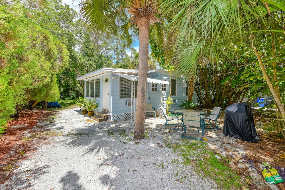 Banana Cabana and Cottage - photo 48