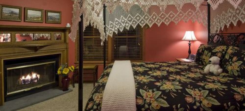 Inn at Ellis River - photo 12