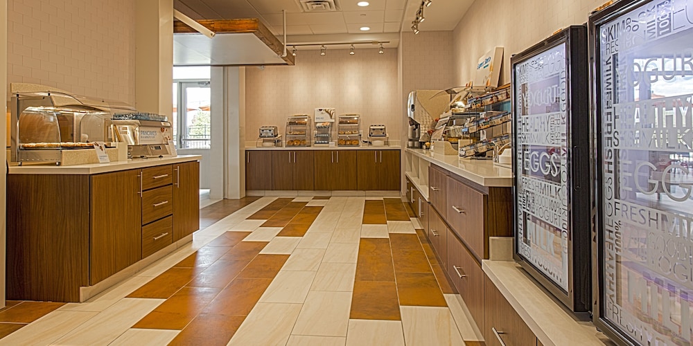 Holiday Inn Express & Suites Boise Airport by IHG - photo 21