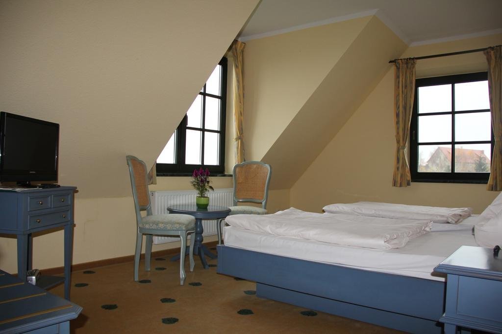 Müritz Landhotel Grüner Baum - last minute hotel in Berlin