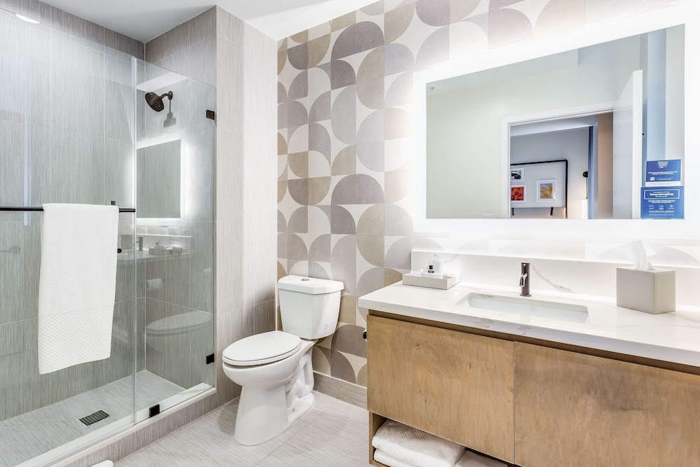 SERENA Hotel Aventura Miami Tapestry Collection by Hilton - photo 44