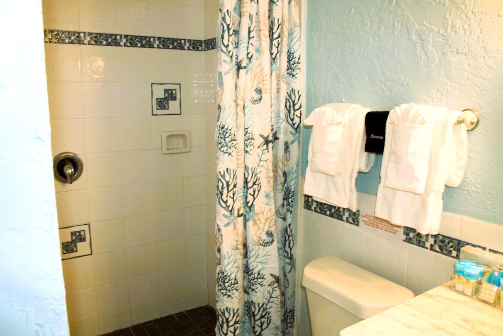 Pirate's Pointe Resort - photo 93