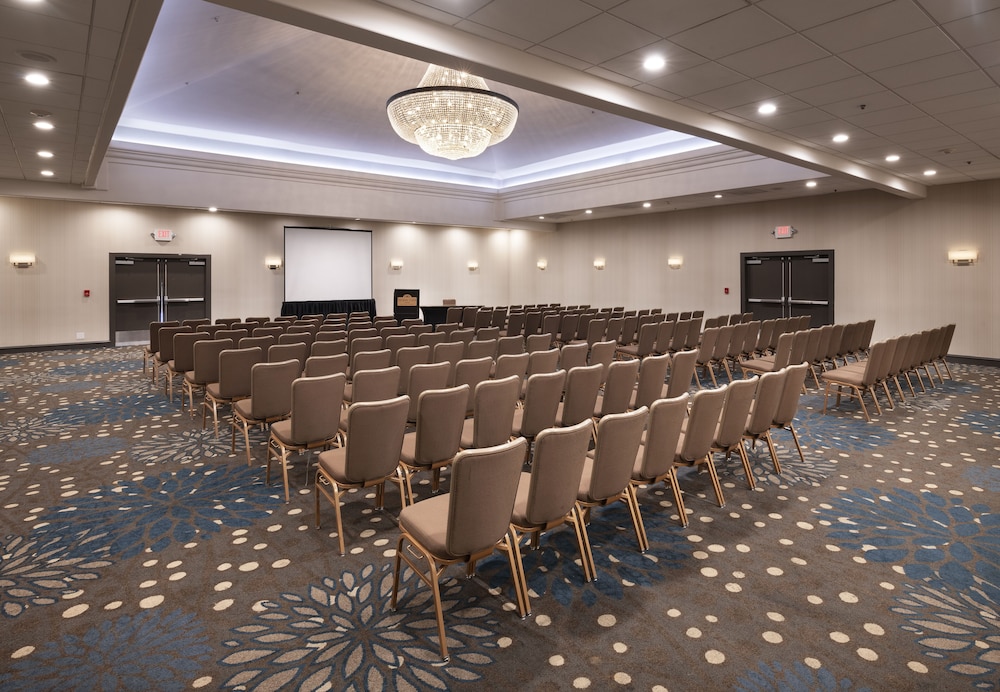 Concord Plaza Hotel - photo 25