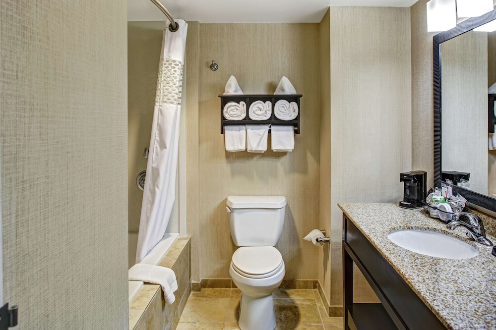 Hampton Inn Thomson - photo 18