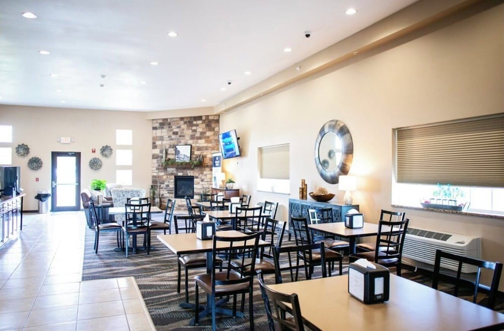 Cobblestone Inn & Suites Clarinda - photo 54
