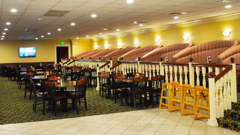 Days Inn Sandusky OH - photo 23