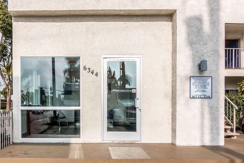 Motel 6 Bell Gardens - photo 2