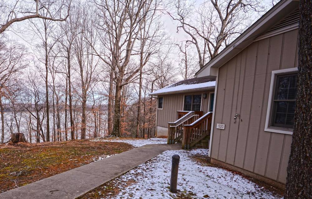 Lake Cumberland State Resort Park - photo 23