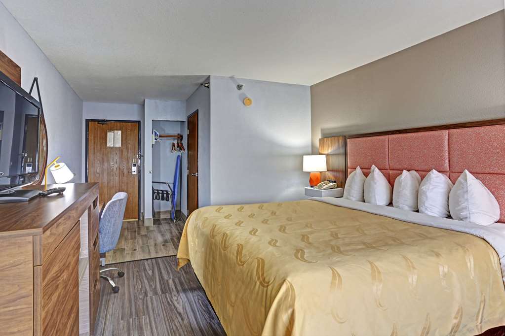 Quality Inn Pierre Fort Pierre - photo 19