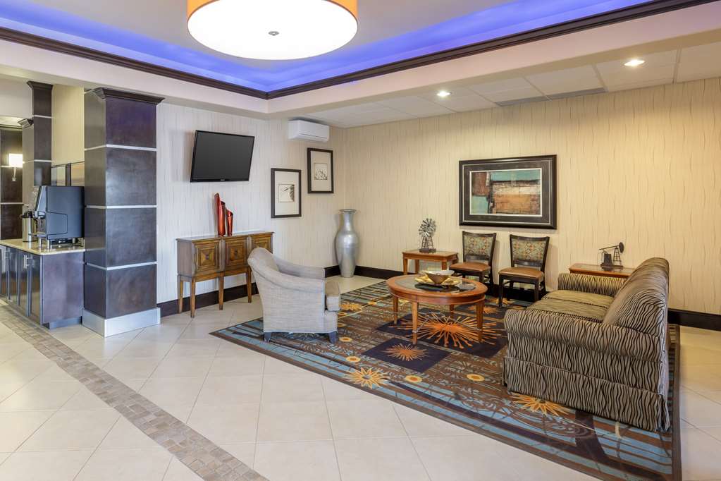 Best Western Plus Midland Suites - photo 28